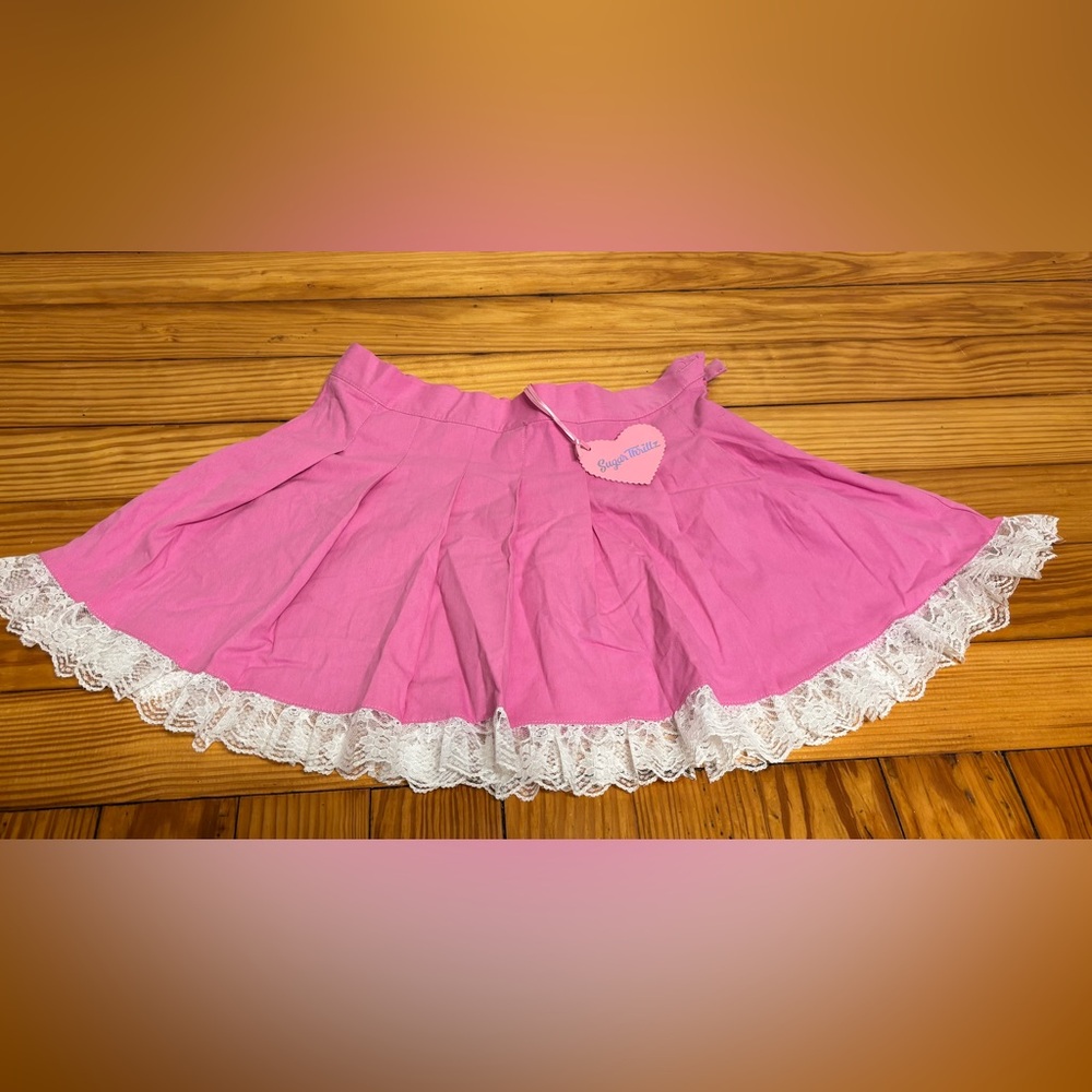 BNWT Sugar Thrillz Pink Skater Skirt with Lace Hem